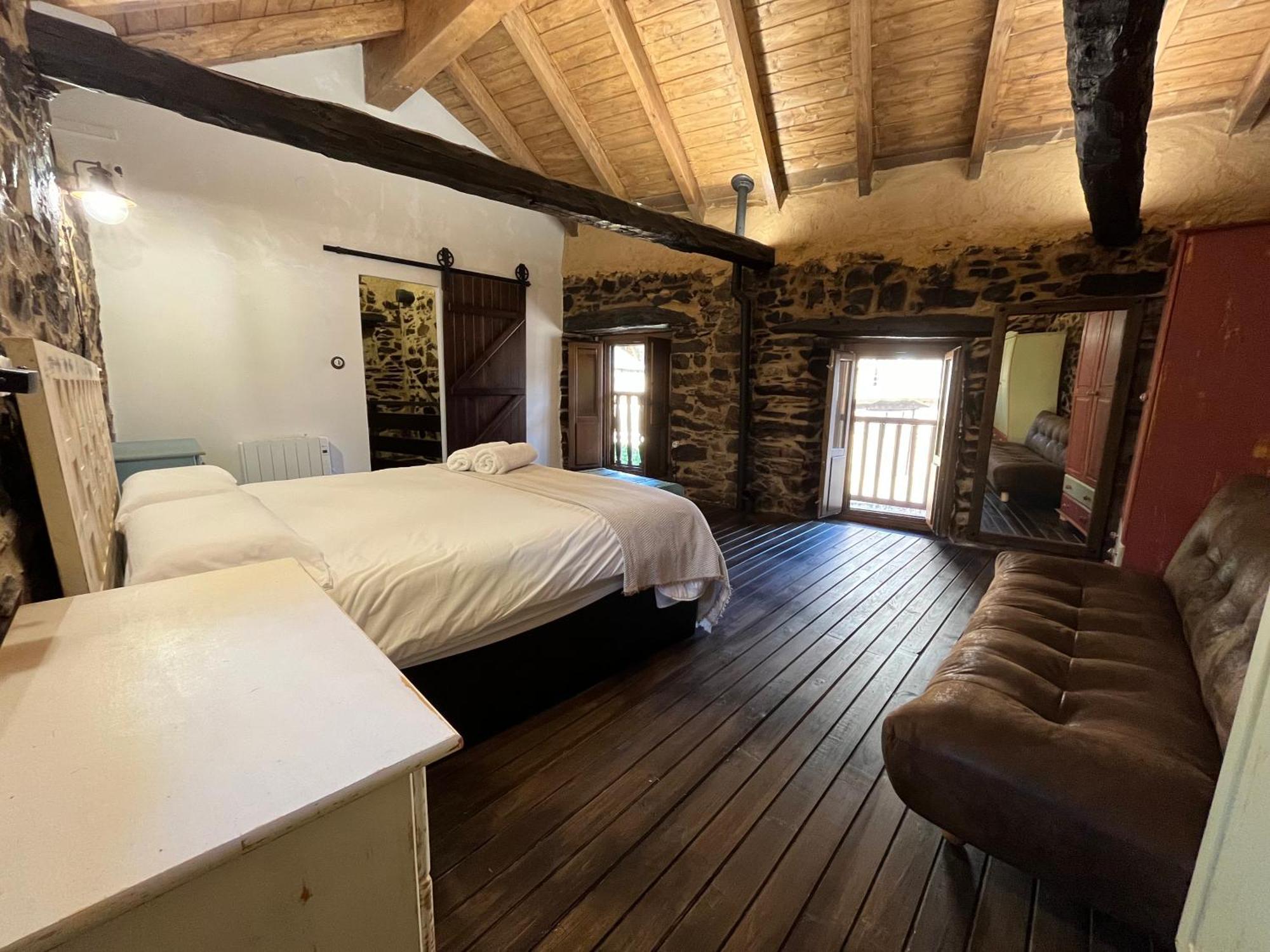 Villa La Casina De Gelo à Riego de Ambros Extérieur photo